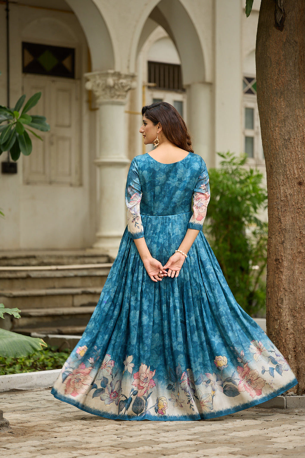 Aafreen Daaman Style Gown