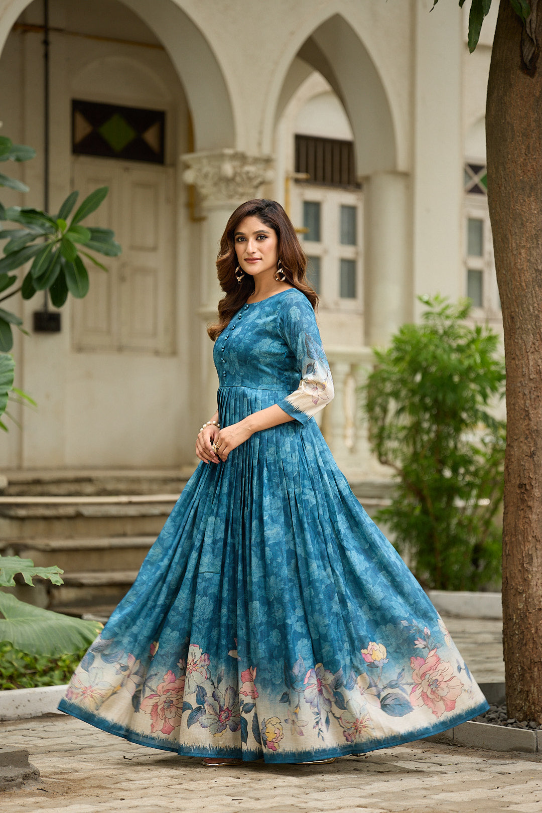 Aafreen Daaman Style Gown