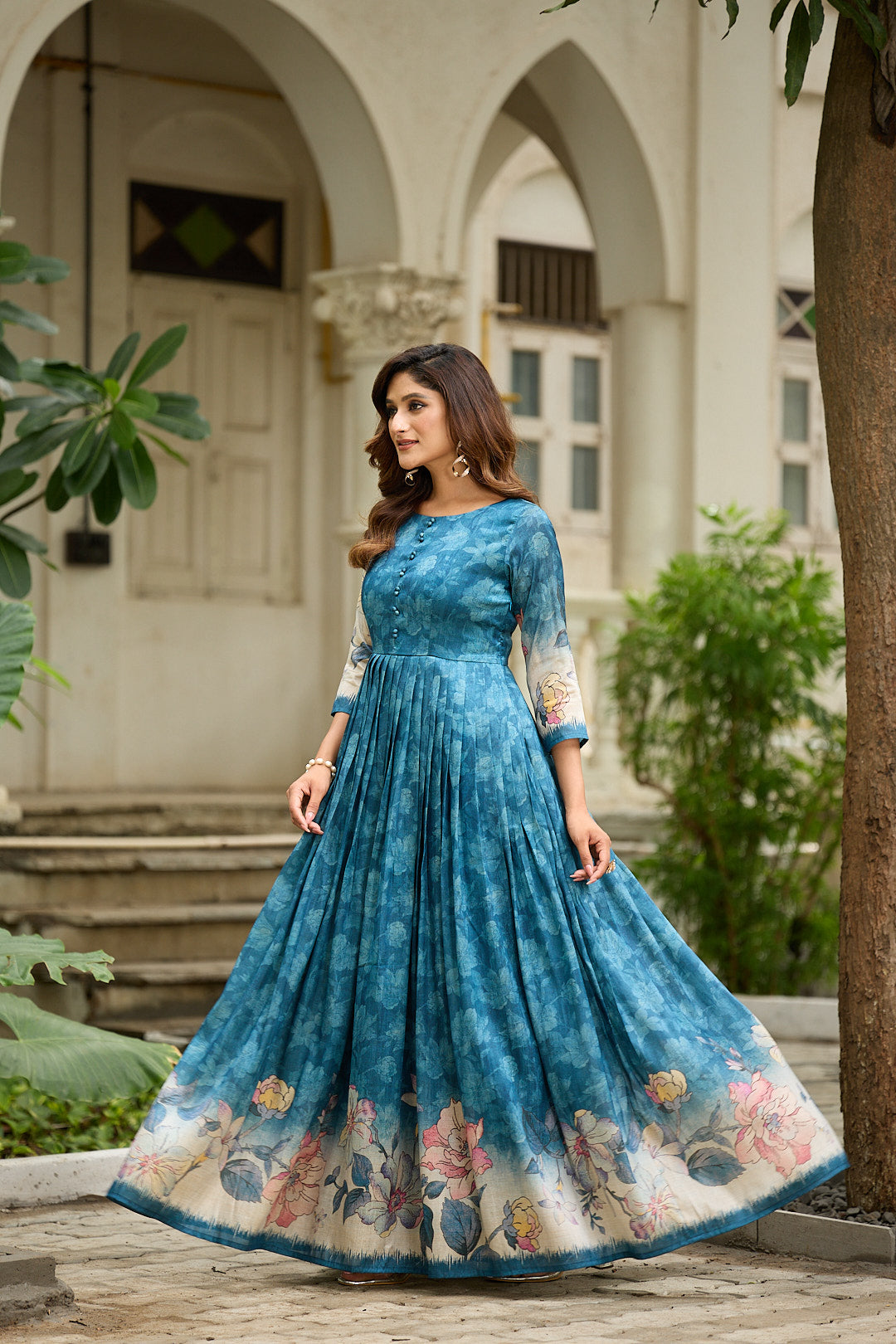 Aafreen Daaman Style Gown