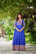 Rangrez Zari Gown