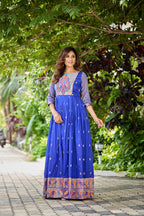 Rangrez Zari Gown
