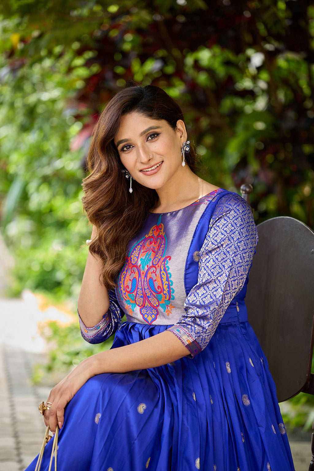 Rangrez Zari Gown
