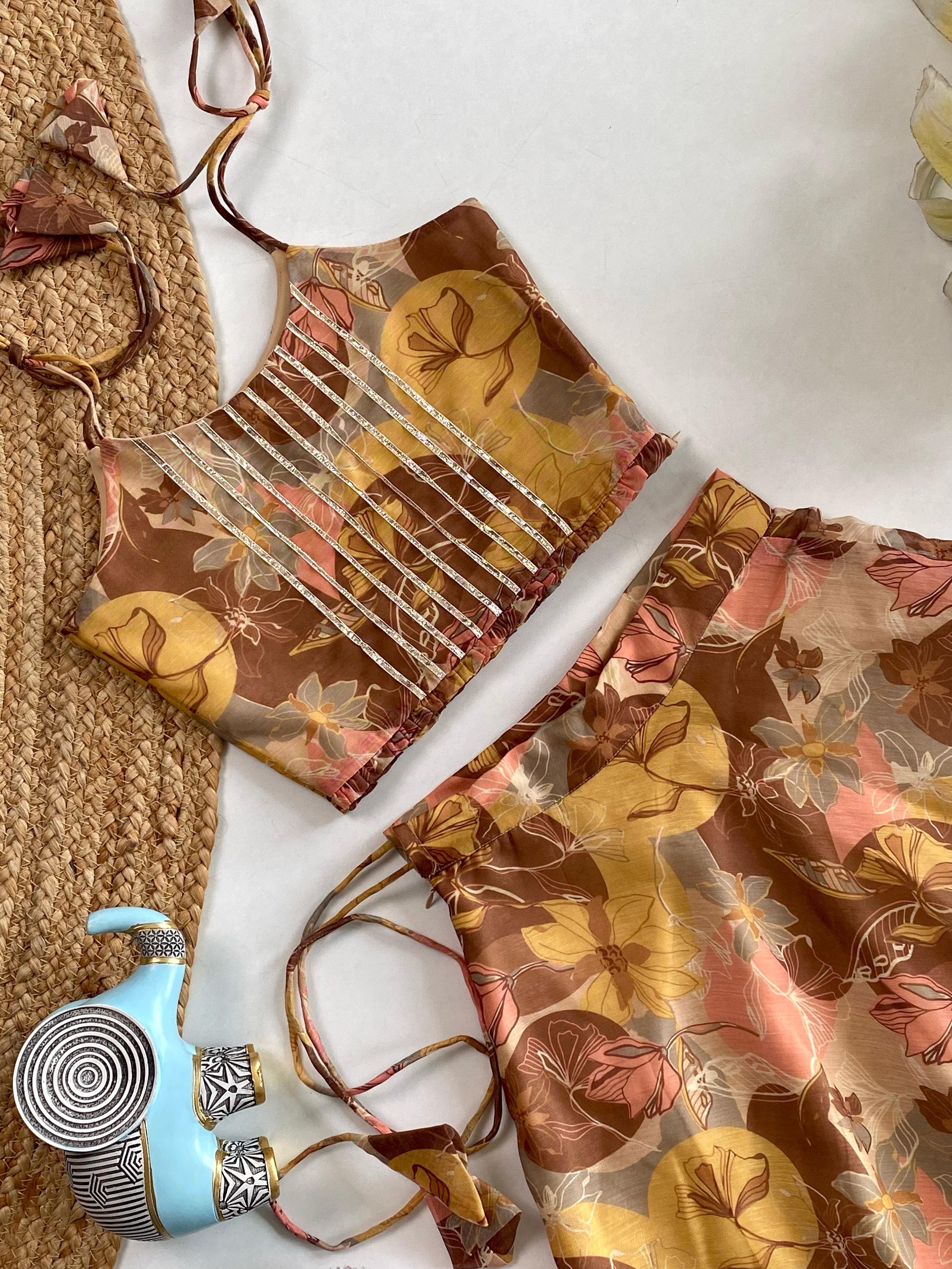 Noor Chanderi Charm Set