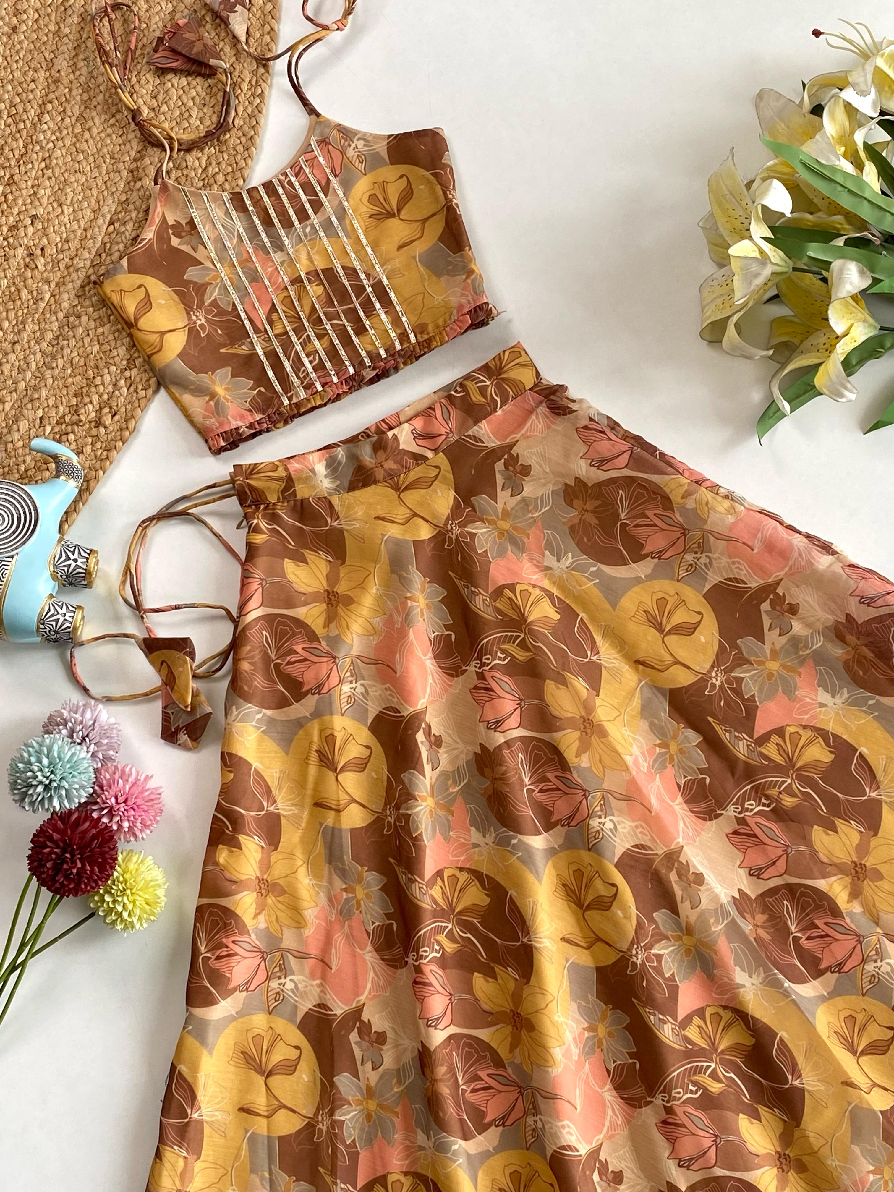 Noor Chanderi Charm Set