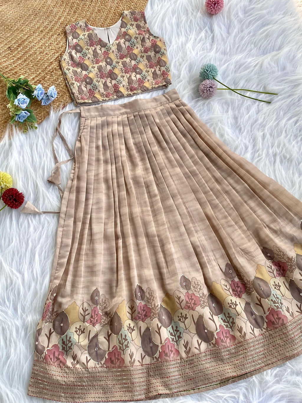 Twirl & Tussar